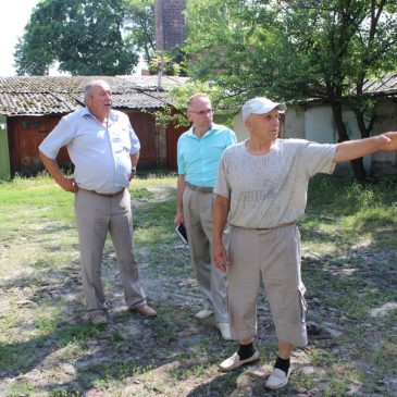 Тривають роботи по каналізуванню П’ятикутів