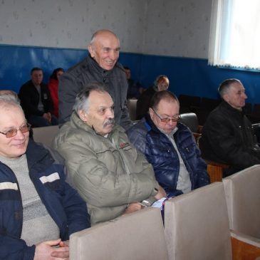 20 лютого близько 60 жителів с.Турʼя прийшли на сходи до сільського будинку культури заслухати звіт в.о.старости Тамари Мартиненко та обговорити хвилюючі питання селян.