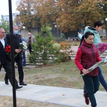 До Дня захисника України