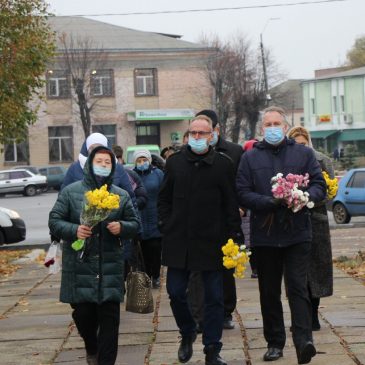 До Дня Гідності та  Свободи