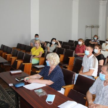 Під керівництвом міського голови Олександра Медведьова відбулося перше засідання оргкомітету з питань підготовки та проведення  заходів щодо відзначення   30-ї річниці Дня незалежності України,  Дня Державного Прапора України та  Дня міста