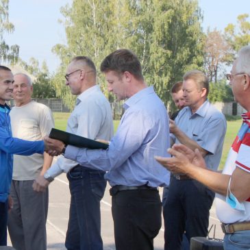 Привітали юних спортсменів та їхніх тренерів з нагоди Дня фізкультури і спорту