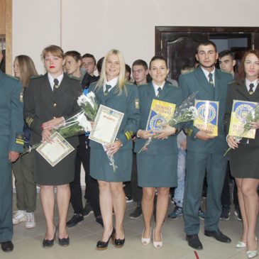 Урочистості у Вищому професійному училищі лісового господарства з нагоди Дня працівника лісу