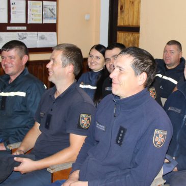 Керівники громади привітали колектив 8 ДПРЧ (м.Сновськ) зі святом