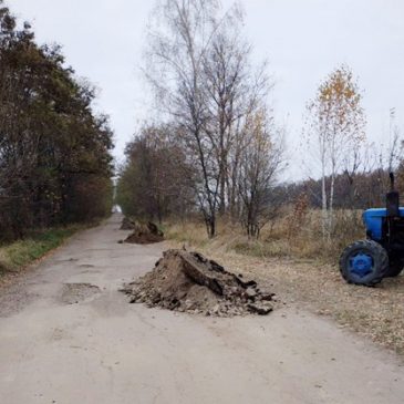 Підсипано дорогу в Старих Боровичах та оновлено систему опалення у Смячі
