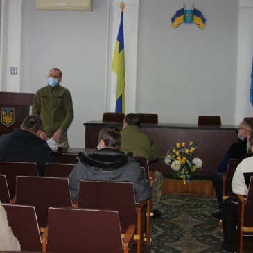 На зустрічі в міській раді з активістами Сновщини