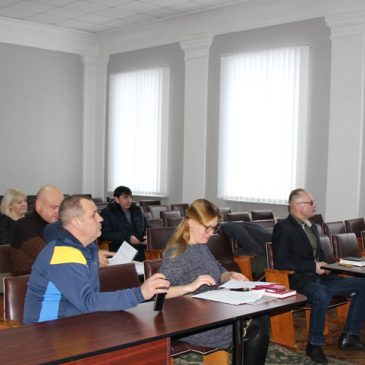 На засіданні депутатської групи «Сновщина» підняли питання про благоустрій громади та про роботу структурних підрозділів міської ради