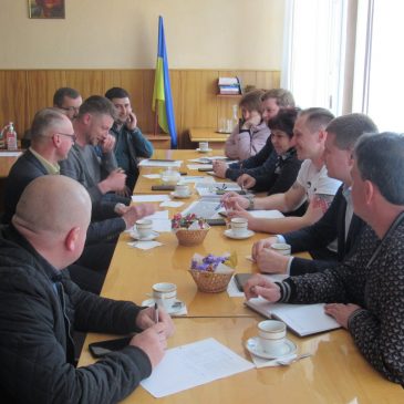 Нарада з головами та представниками територіальних громад Корюківського району