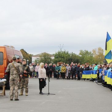 СНОВЩИНА ПОПРОЩАЛАСЯ З ГЕРОЄМ