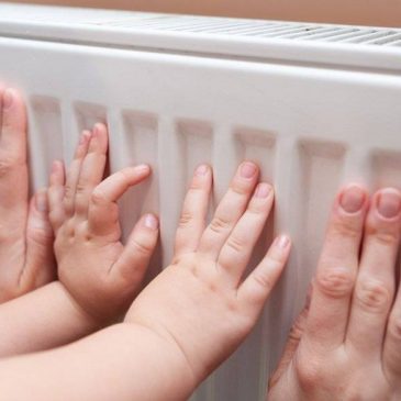 ЧОМУ НЕ ВВІМКНУЛИ ЦЕНТРАЛІЗОВАНЕ ОПАЛЕННЯ У СНОВСЬКУ