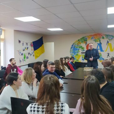 Ірину Єрмоленко обрано головою Молодіжної ради САМ при міському голові