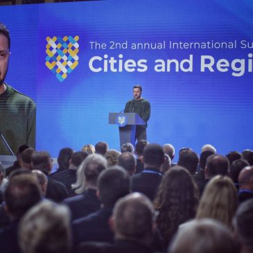 Олександр Медведьов взяв участь у Міжнародному Саміті міст та регіонів