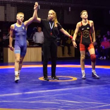 Гліб Россол зі Сновська став чемпіоном України з вільної боротьби!