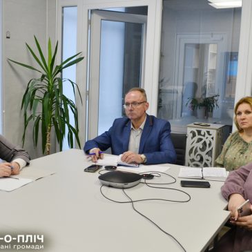 Сновська громада підписала меморандум про співпрацю з Бориспільсктю міською радою в рамках проєкту «Пліч-о-Пліч: згуртовані громади»