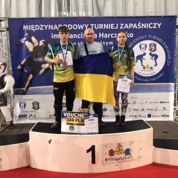 Вітаємо зі спортивними перемогами сновських борців з вільної боротьби!