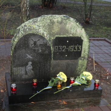 Пам’ятаємо, щоб жити: у Сновську відбувся меморіальний захід до Дня пам’яті жертв Голодоморів