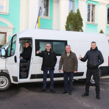 Сновська громада отримала новий грузопасажирський мікроавтобус від фонду «Партнерство за сильну Україну»