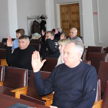 З ПОНЕДІЛКА – ДВА ТИЖНІ КАНІКУЛ