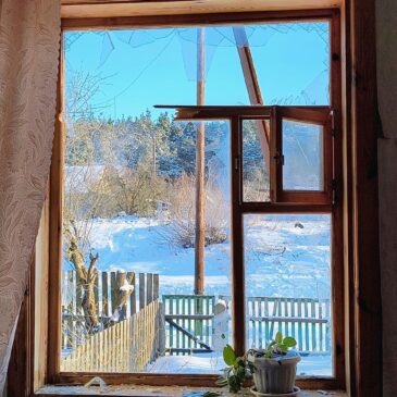 Ворог активно атакує Сновщину