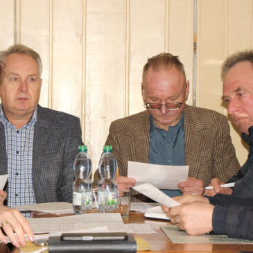 Про зміни до бюджету, матеріальну допомогу та присвоєння звання “Матері-героїні” приймали рішення на засіданні виконкому