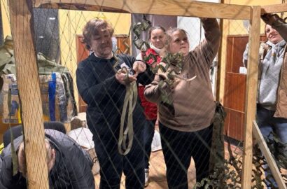 Життя, загартоване війною: історія переселенки, яка обрала працю на перемогу