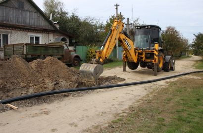 У Сновську триває оновлення водопровідної мережі
